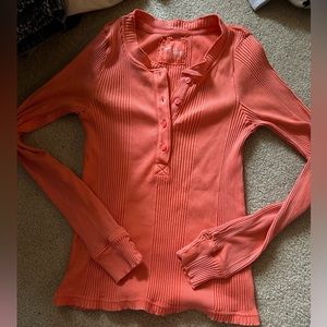 Aerie long sleeve shirt